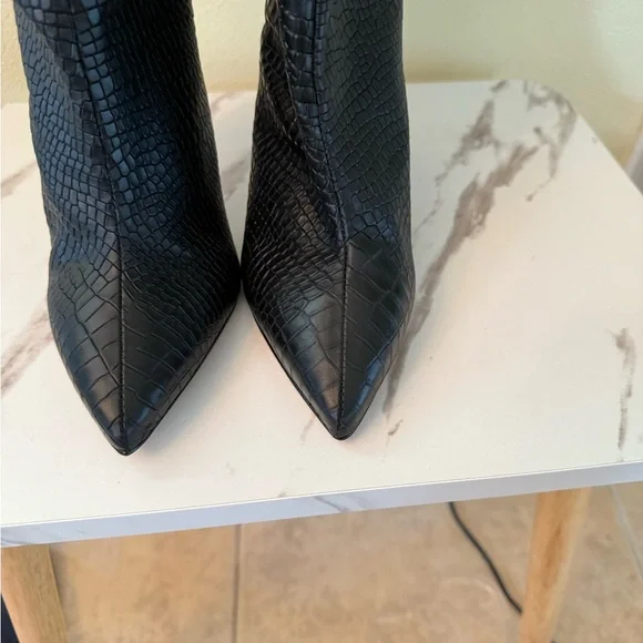 Schutz Maryana Black Croc Knee High Boots, NWOB, Size 5 - Picture 5 of 11